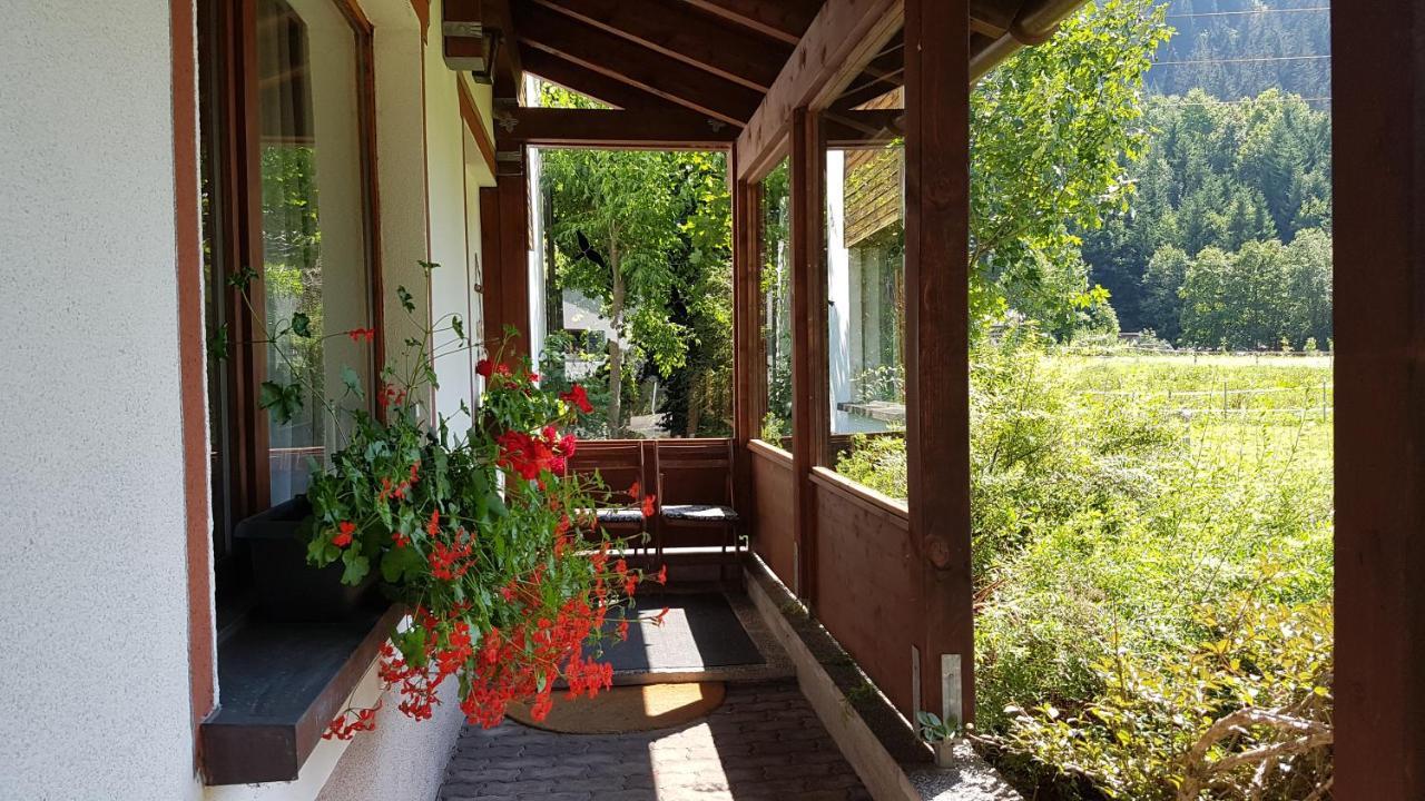 Appartements Burtscher Klosterle am Arlberg Exteriör bild