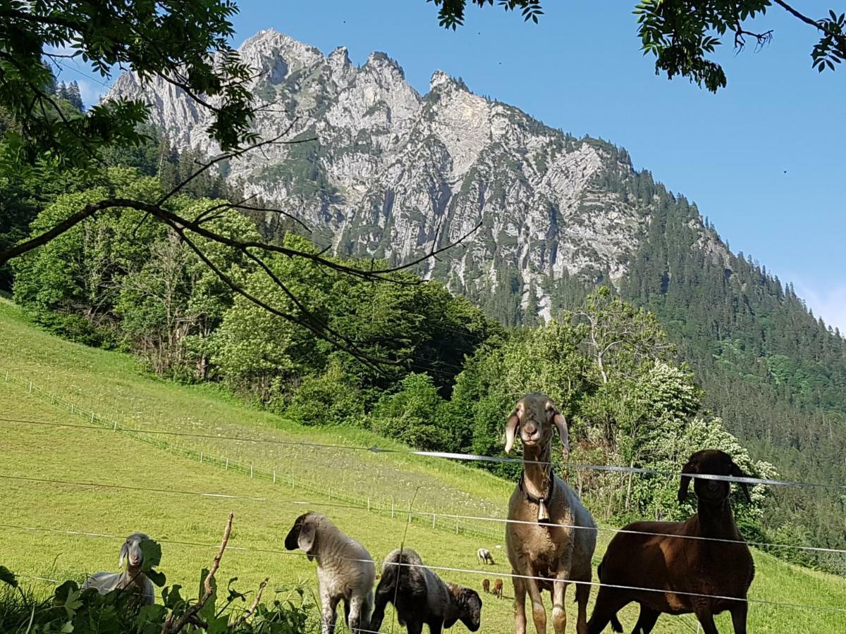 Appartements Burtscher Klosterle am Arlberg Exteriör bild
